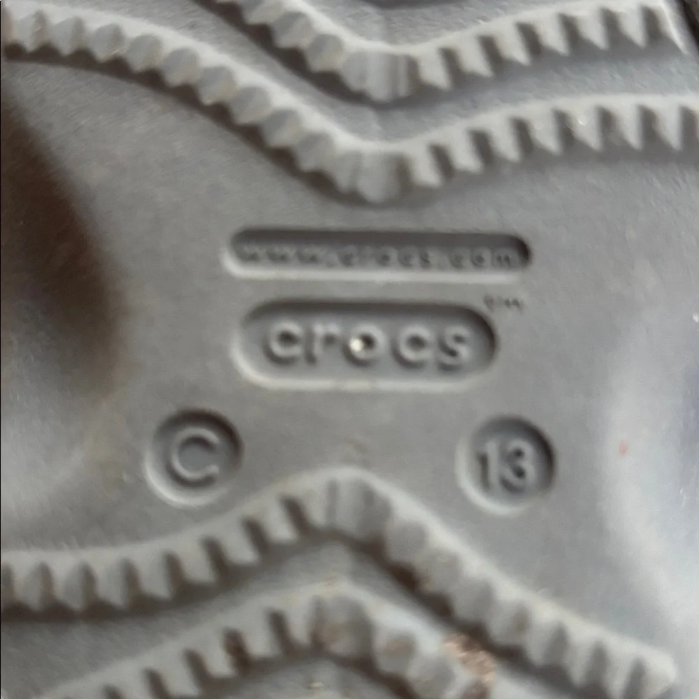 CROCS Kids Black and Red Sandals Size 13 - Picture 2 of 6